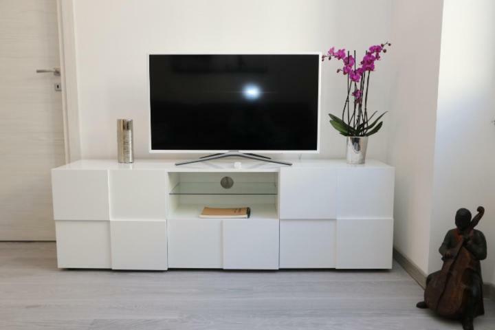 Exclusive Apt Really Downtown - Free Private Parking Included! جنوة المظهر الخارجي الصورة